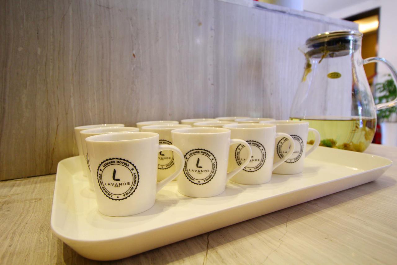 Lavande Hotel Jiujiang Xunyang Road Walking Street Екстериор снимка