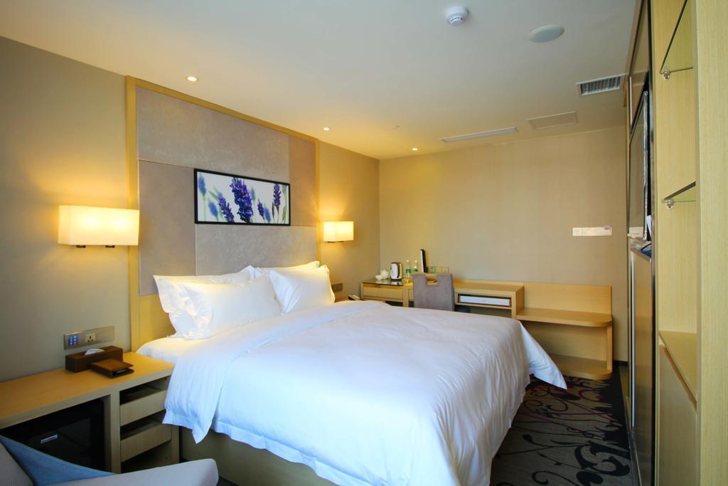 Lavande Hotel Jiujiang Xunyang Road Walking Street Екстериор снимка