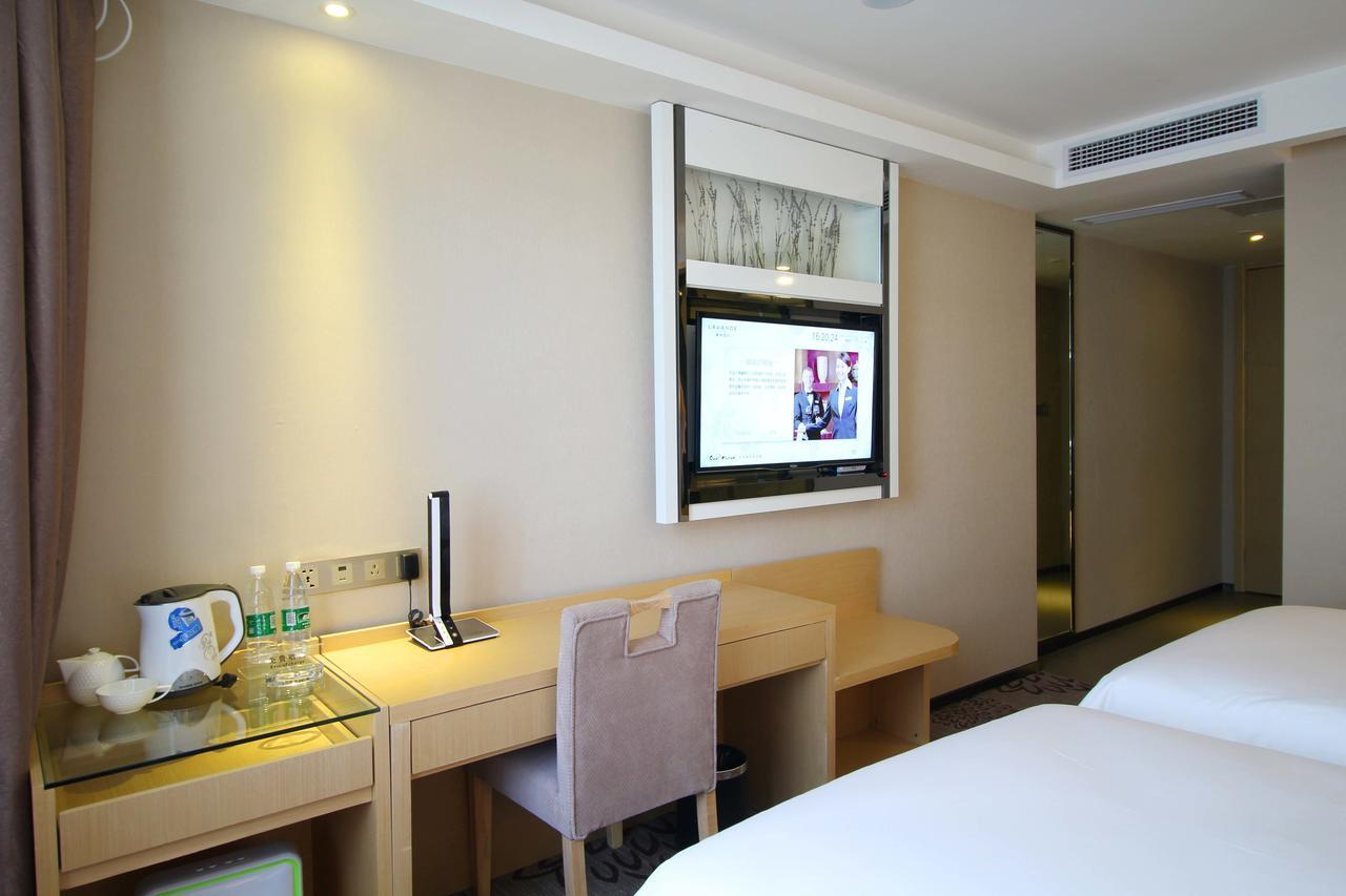 Lavande Hotel Jiujiang Xunyang Road Walking Street Екстериор снимка