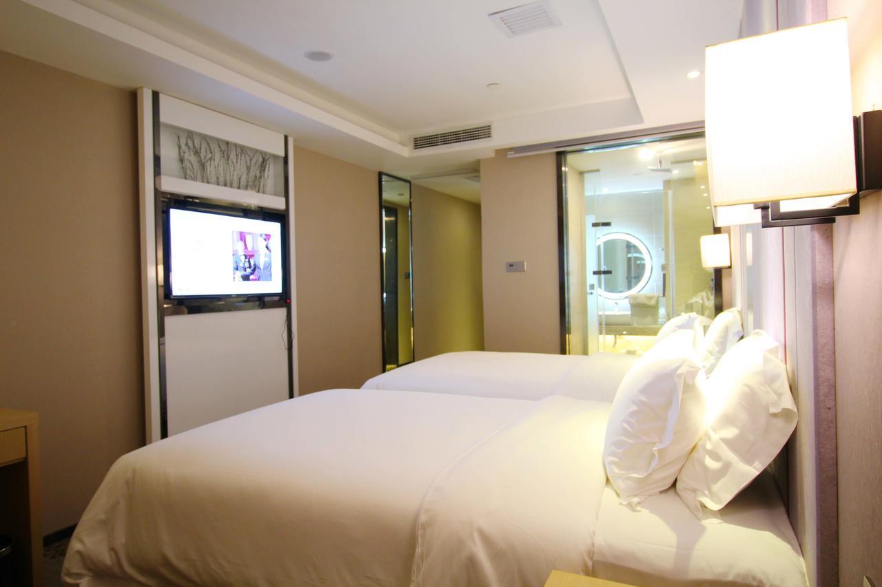 Lavande Hotel Jiujiang Xunyang Road Walking Street Екстериор снимка
